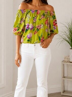New York & Company Floral Off Shoulder Size Small Cute Y2K